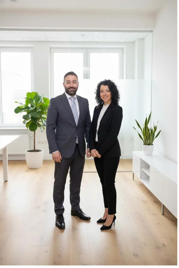 Juan M. Vidal Boso y Almudena Carracedo Troncoso, abogados de FZ Abogados Segunda Oportunidad